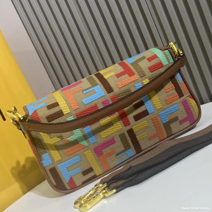 Affordable Fendi Motif In Beige Medium Bag Canvas FF Baguette Multi 0807
